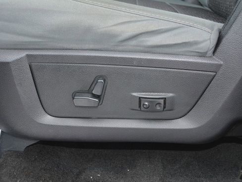 Used 2015 RAM 1500 Big Horn image 13