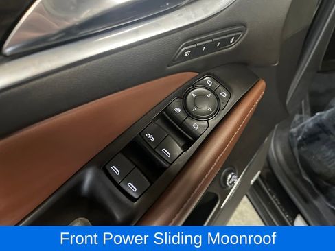 Used 2019 Buick Enclave Avenir w/ Avenir Technology Package image 25