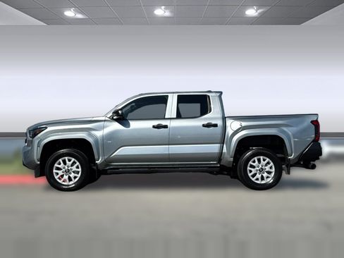 Used 2024 Toyota Tacoma SR RWD image 2