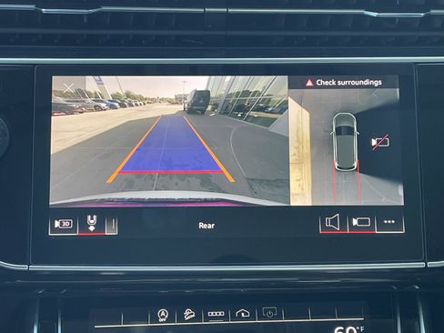 Used 2021 Audi Q7 3.0T Premium Plus image 15