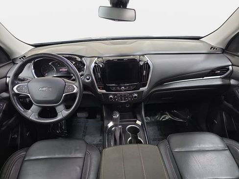 Used 2020 Chevrolet Traverse RS w/ LPO, Floor Liner Package AWD/4WD image 10