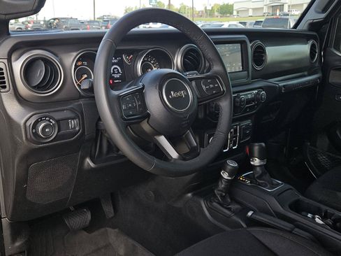 Used 2023 Jeep Wrangler Unlimited Sport AWD/4WD image 23