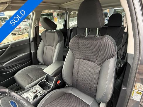 Used 2023 Subaru Forester Premium AWD/4WD image 20