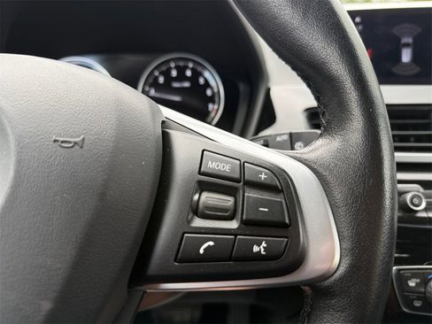 Used 2022 BMW X1 sDrive28i image 23