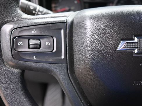 Used 2022 Chevrolet Silverado 1500 Custom Trail Boss AWD/4WD image 19