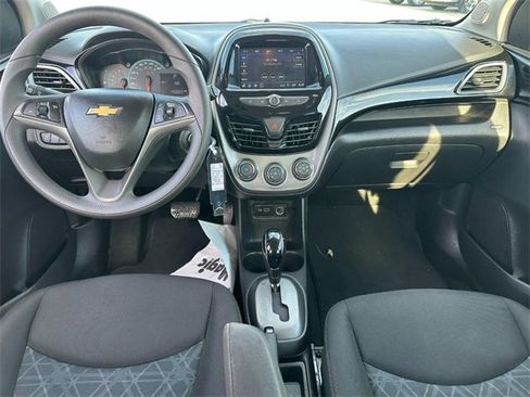 Used 2022 Chevrolet Spark LT image 11