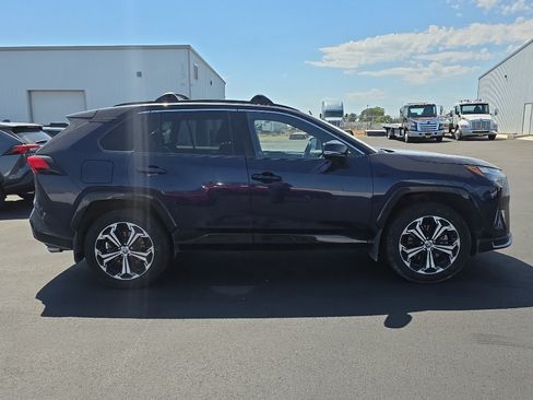 Certified 2022 Toyota RAV4 XSE w/ Weather Package AWD/4WD image 9