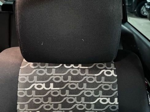 Used 2010 Kia Soul + FWD image 13