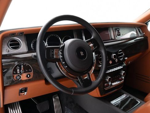 Certified 2018 Rolls-Royce Phantom Sedan image 13