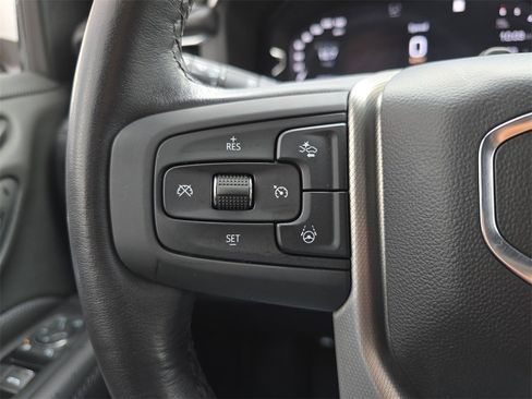 Used 2023 GMC Yukon XL Denali w/ Denali Reserve Package image 18