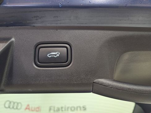 Used 2022 Hyundai Tucson Limited w/ Cargo Package image 16