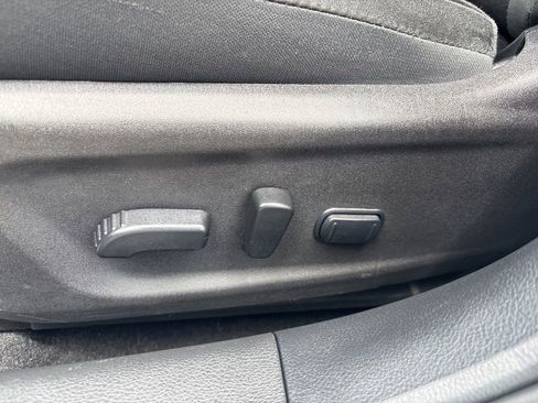 Certified 2024 Nissan Altima 2.5 SV w/ SV Premium Package FWD image 18