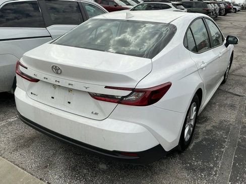 Used 2025 Toyota Camry LE image 6