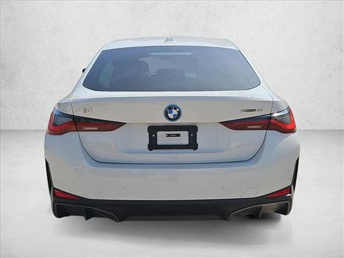 Used 2025 BMW i4 eDrive40 w/ Premium Package image 7