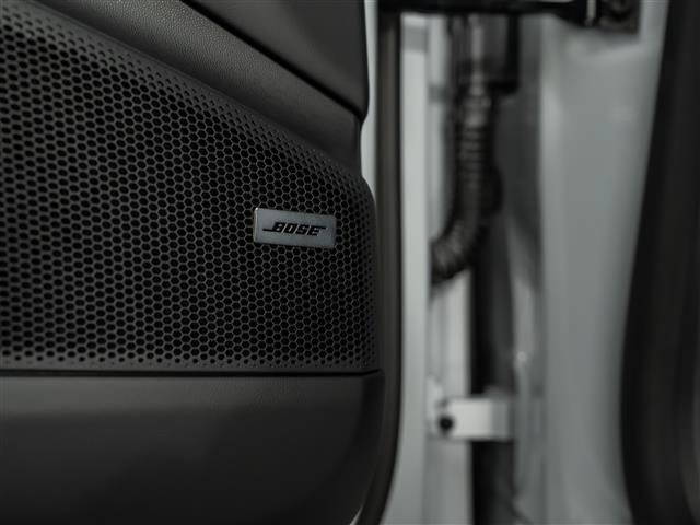 Used 2026 Porsche Macan Electric RWD image 25