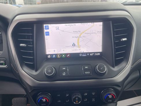 Used 2023 GMC Acadia AT4 image 22