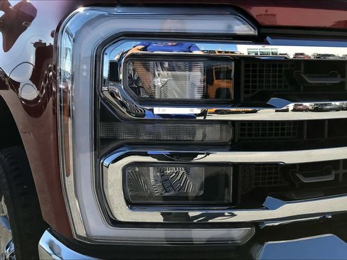 Used 2024 Ford F350 King Ranch w/ Chrome Package AWD/4WD image 13