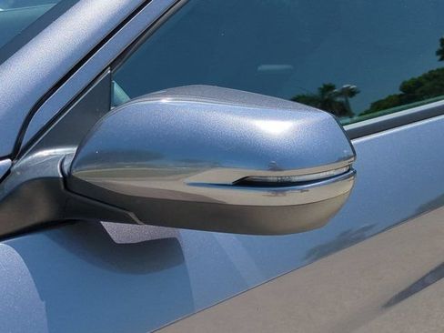 Used 2021 Honda HR-V EX image 11