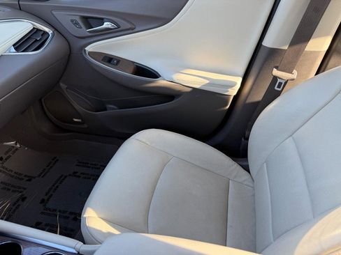 Used 2024 Chevrolet Malibu LT image 20