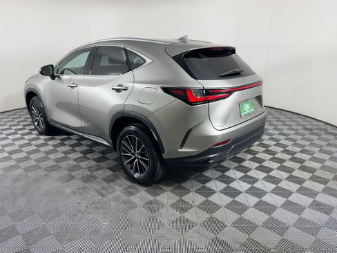 Used 2024 Lexus NX 250 FWD w/ Premium Package image 3