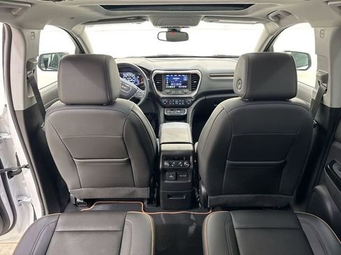 Used 2022 GMC Acadia AT4 w/ Technology Package image 21