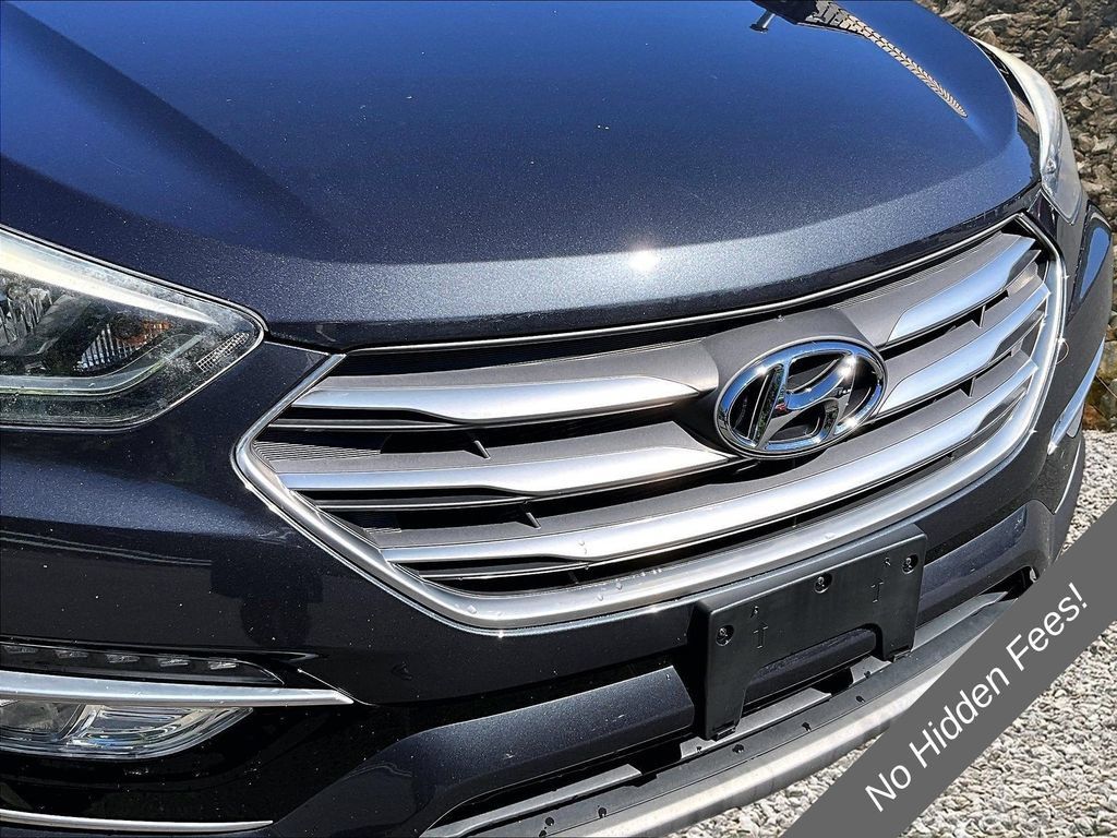 Used 2018 Hyundai Santa Fe Sport w/ 2.4L Value Package 02 AWD/4WD image 25