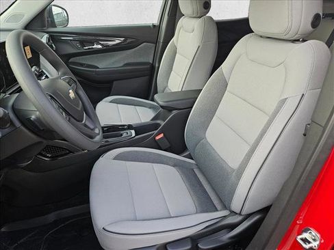 New 2026 Chevrolet TrailBlazer LS w/ LS Convenience Package FWD image 4