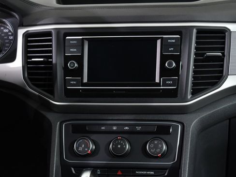 Used 2021 Volkswagen Atlas S image 9