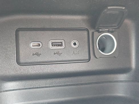 Used 2022 Chevrolet Equinox LT FWD image 26