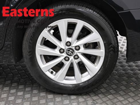 Used 2023 Toyota Camry LE image 33