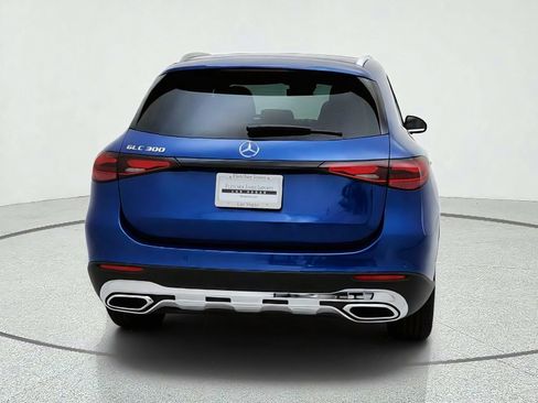 Certified 2026 Mercedes-Benz GLC 300 image 10
