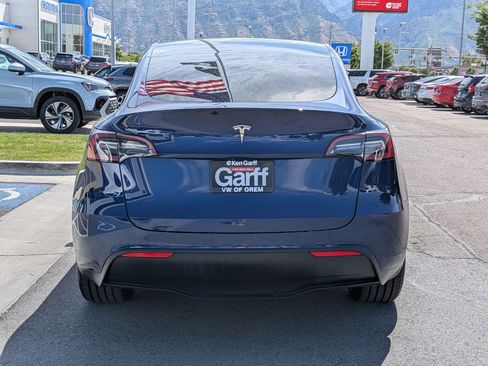 Used 2023 Tesla Model Y Long Range AWD/4WD image 7