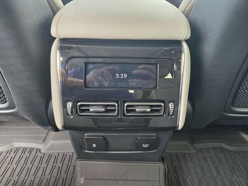 Used 2026 Lincoln Aviator 2WD w/ Jet Appearance Package image 13