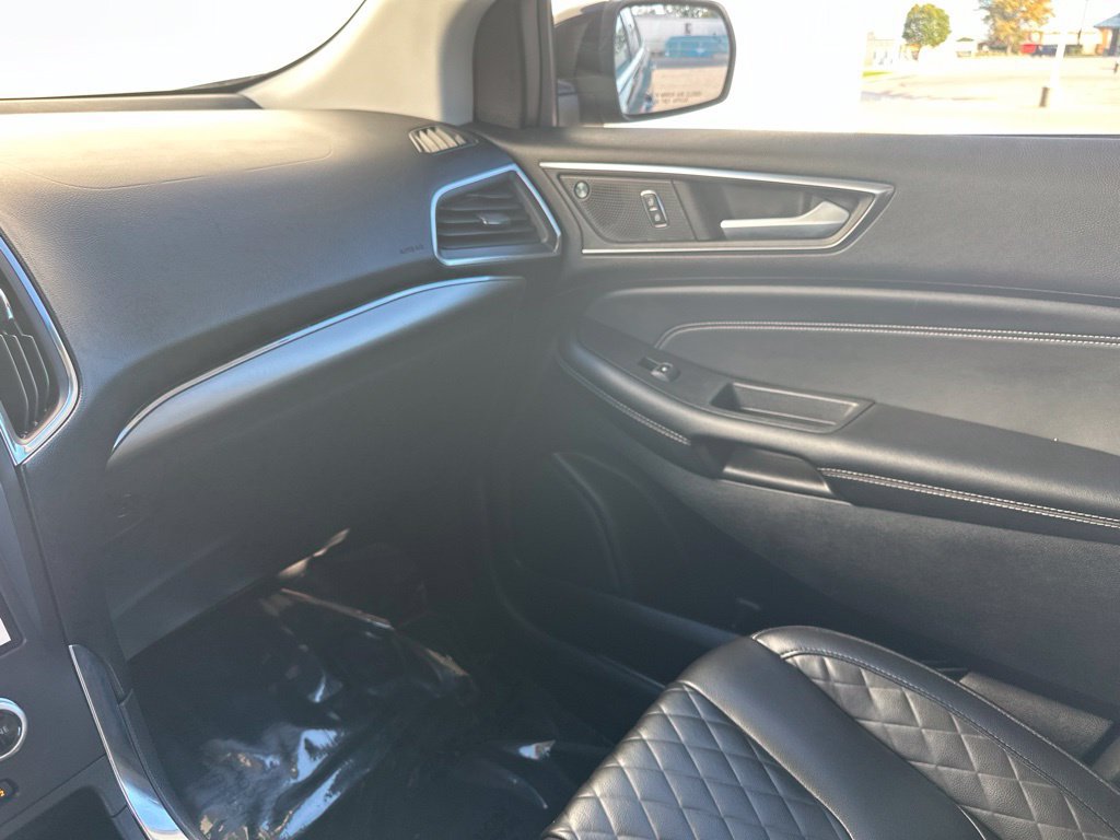 Certified 2023 Ford Edge Titanium AWD/4WD image 54