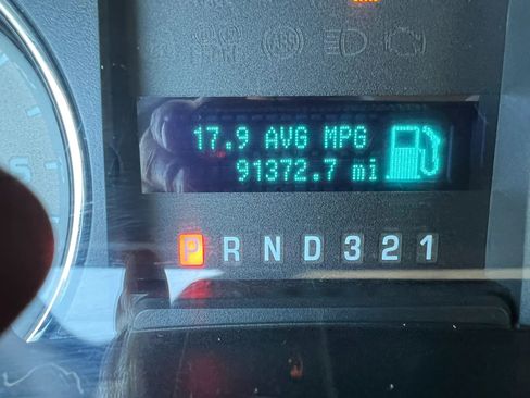 Used 2010 Ford F150 XLT RWD image 9