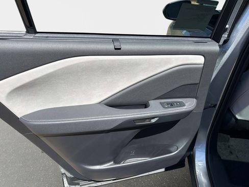 New 2026 Lexus TX 350 AWD image 11