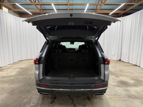 Used 2025 Buick Enclave Preferred image 24
