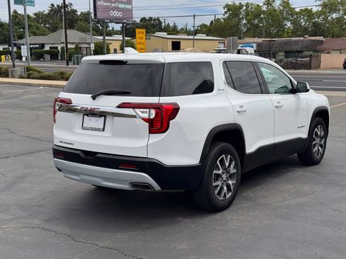 Used 2022 GMC Acadia SLE FWD image 6