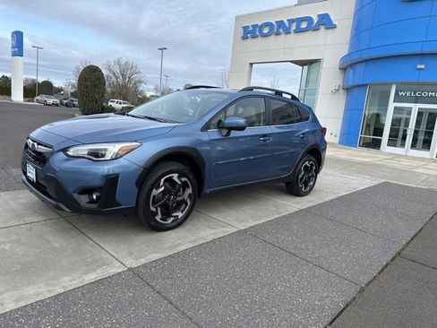 Used 2023 Subaru Crosstrek 2.5i Limited w/ Moonroof Package image 15