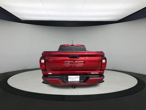 New 2026 GMC Canyon Elevation w/ Convenience Package image 5