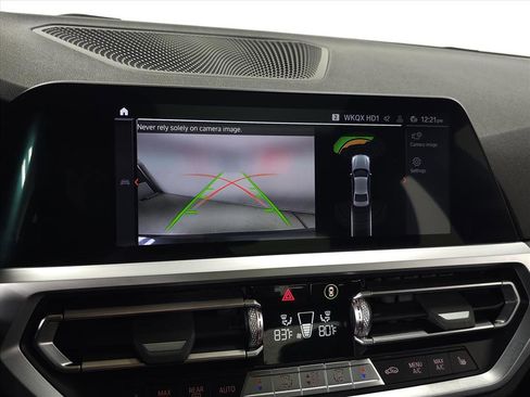 Used 2022 BMW 330i xDrive Sedan w/ Premium Package 2 image 28