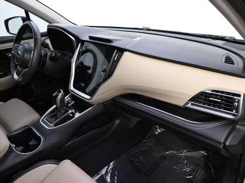 Certified 2025 Subaru Outback Limited image 15