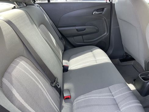 Used 2016 Chevrolet Sonic LT image 8