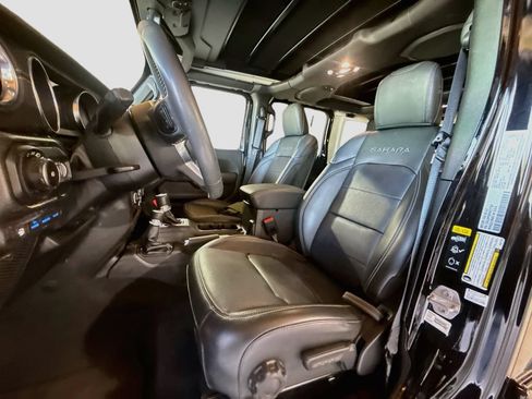 Used 2022 Jeep Wrangler Unlimited Sahara AWD/4WD image 23