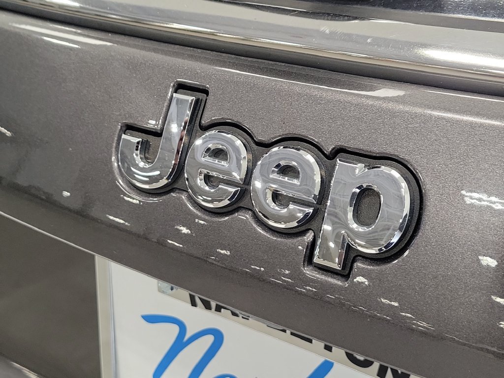 Used 2024 Jeep Compass Limited AWD/4WD image 6