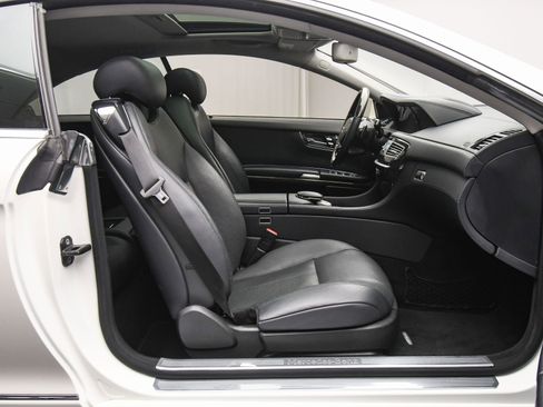 Used 2014 Mercedes-Benz CL 550 4MATIC image 50