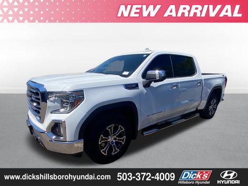 Used 2019 GMC Sierra 1500 SLT w/ X31 Off-Road Package AWD/4WD image 1