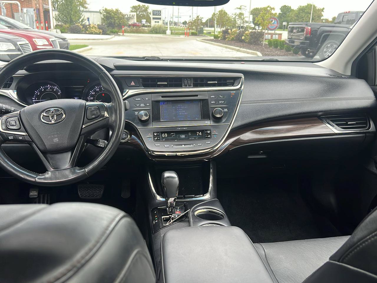 Used 2014 Toyota Avalon Limited FWD image 15