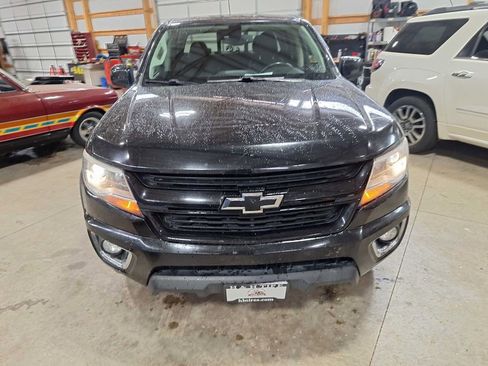 Used 2016 Chevrolet Colorado LT w/ Midnight Edition AWD/4WD image 11