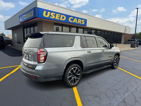 Used 2022 Chevrolet Suburban RST w/ Luxury Package image 5